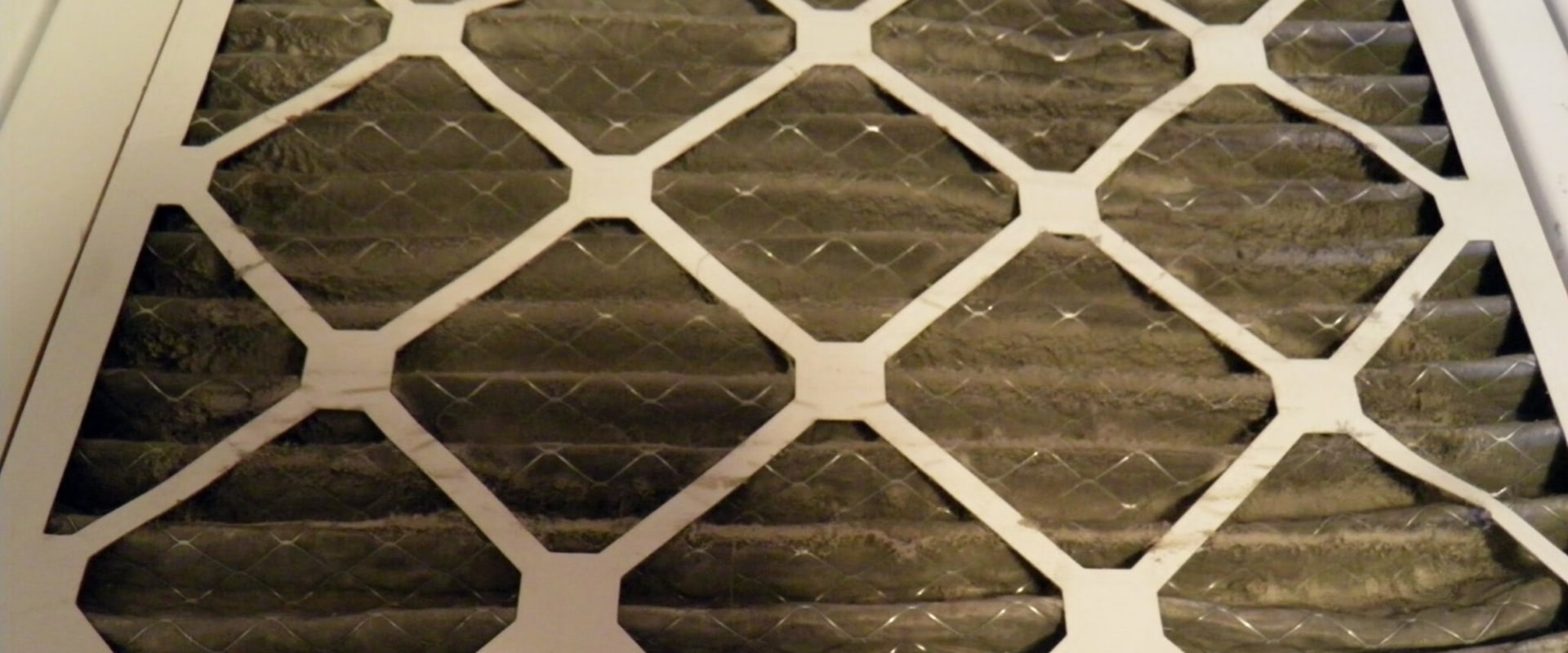 Saving Money On Your Heating Bill With A Clean 20x25x4 Furnace Filter And Regular HVAC Maintenance